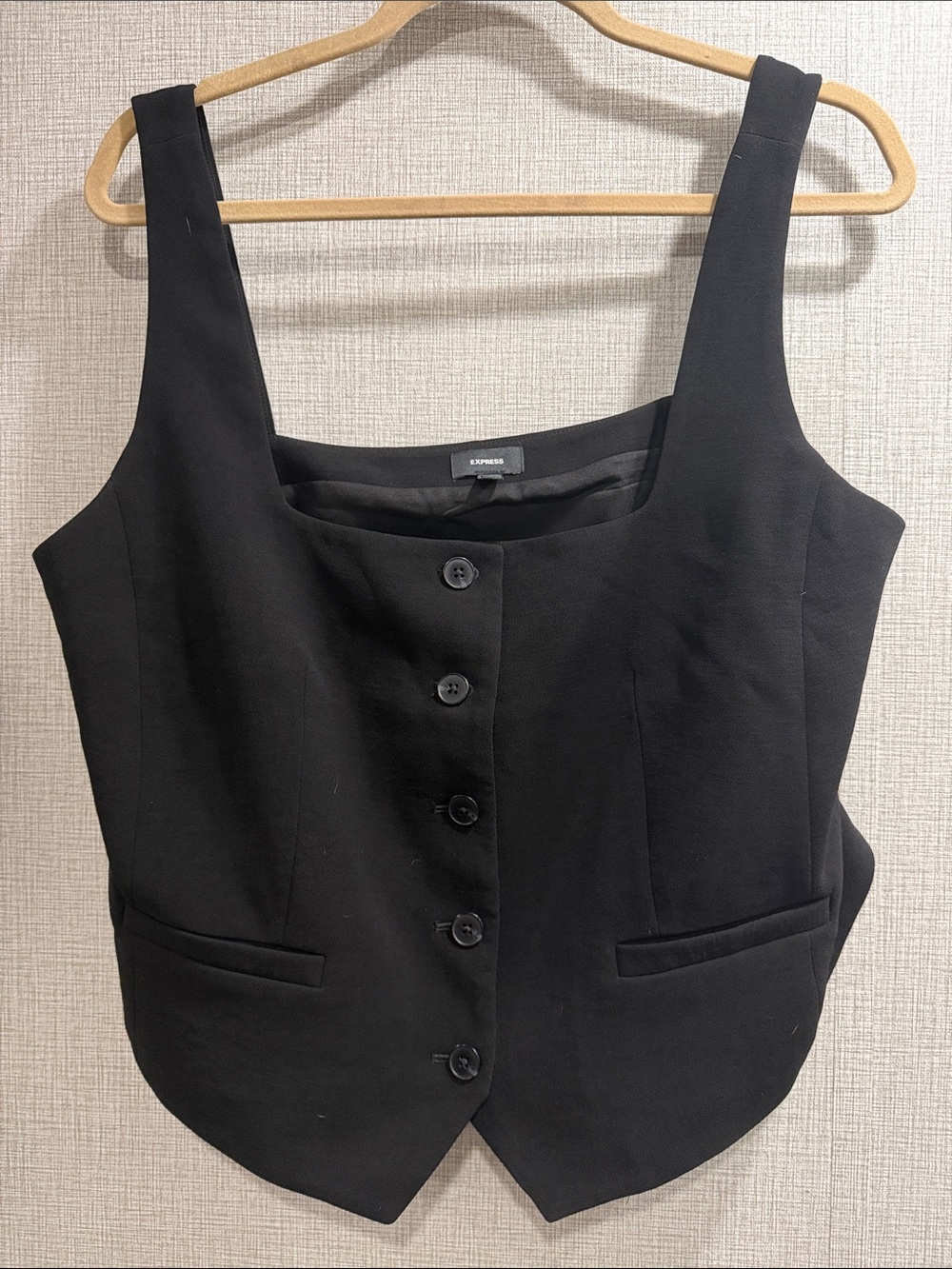 Express Black Button-Front Tailored Vest Size Large